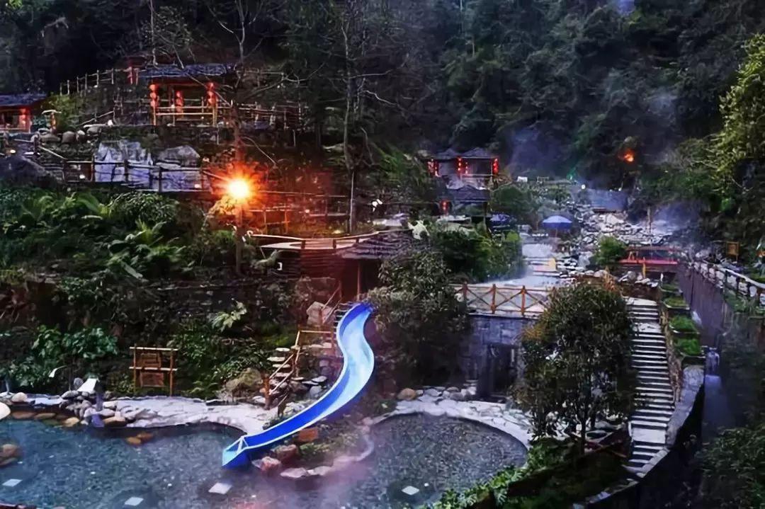 看这款“重庆造”汽车如何成为高端智能网联新能源标杆车型